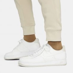 Ανδρικά Nike Sportswear Club Fleece Ανδρικό Παντελόνι Φόρμας RATTAN/RATTAN/WHITE -Μπουφάν Εκπτώσεις nike m nsw club pant cargo bb 13