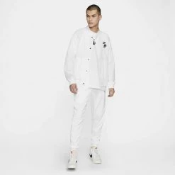 Ανδρικά Nike World Tour Woven Ανδρικό Μπουφάν WHITE/BLACK -Μπουφάν Εκπτώσεις nike m nsw wvn jkt wtour 2